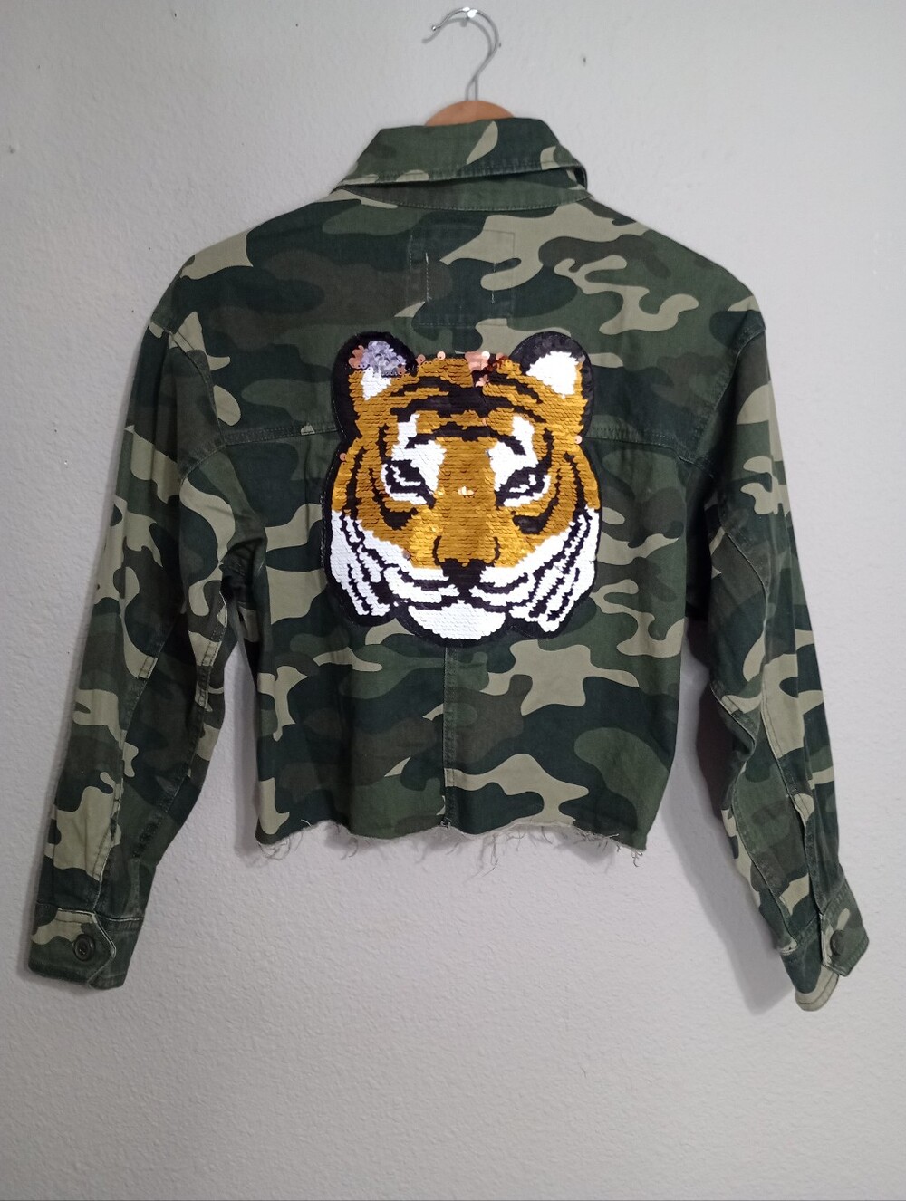 Judith March Sequin Tiger Patch Cropped Camo Jacket